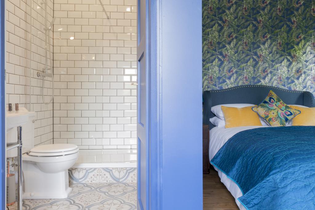 The Coach House Couette-café 3*